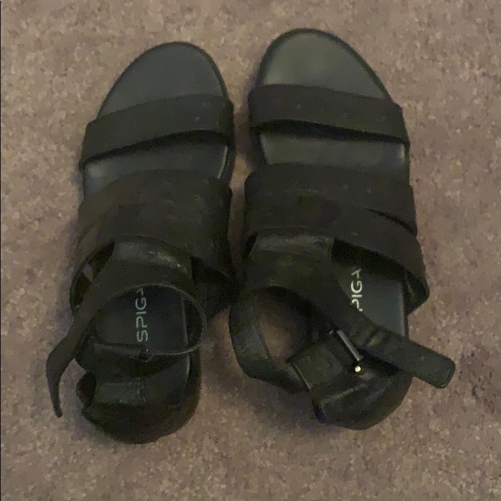 Gladiator sandals